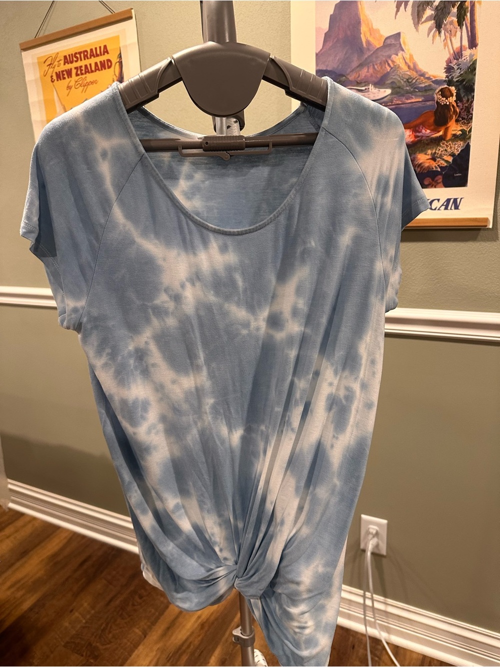 Light Blue Twist Tie- light weight Top- Size Small